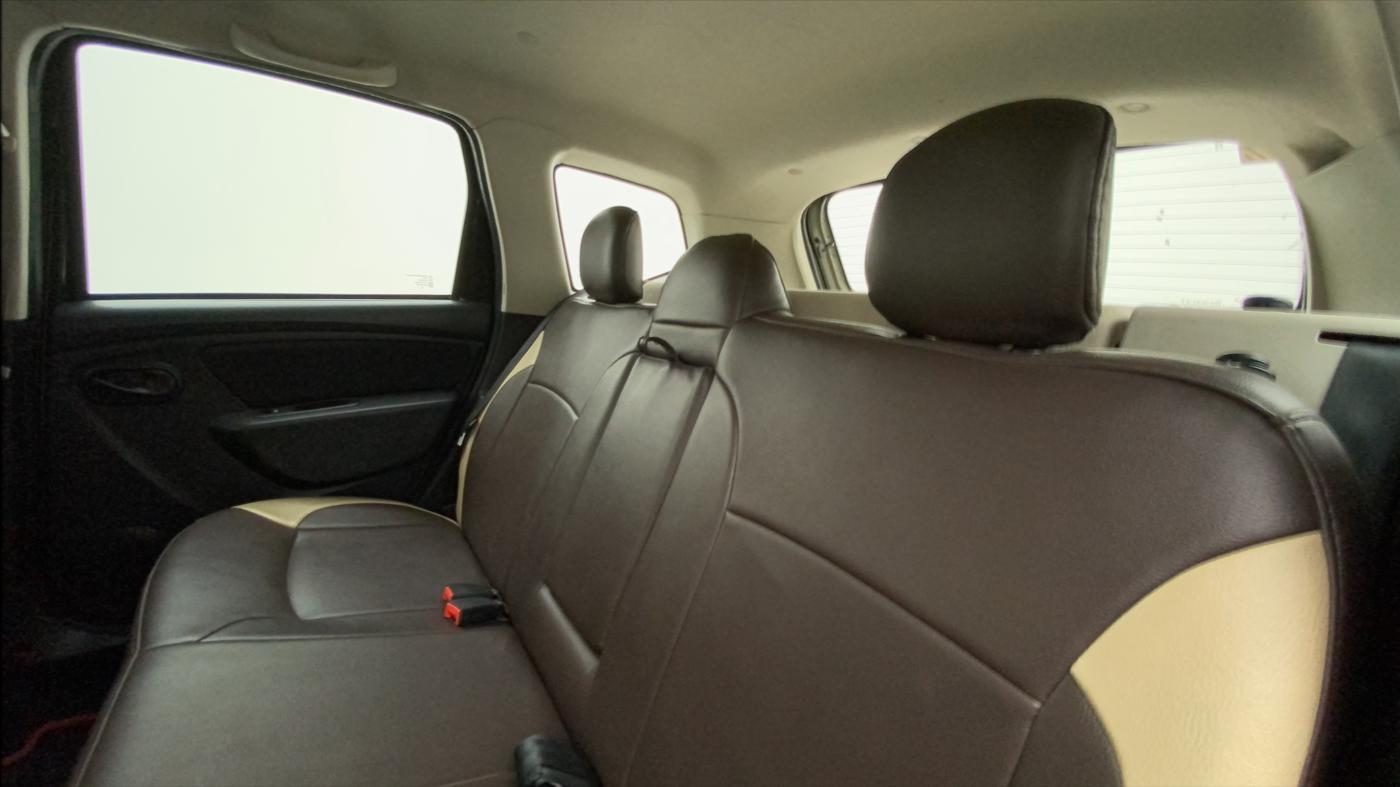 2019 Renault Duster RXS CVT, Petrol, Automatic, 91,088 km, Right Side Rear Door Cabin