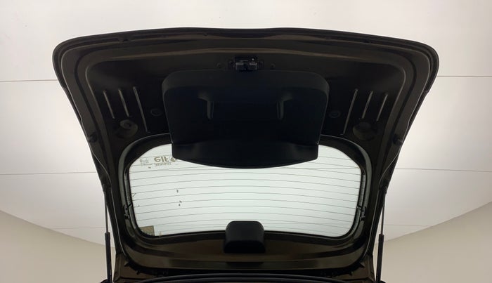 2019 Renault Duster RXS CVT, Petrol, Automatic, 91,088 km, Boot Door Open