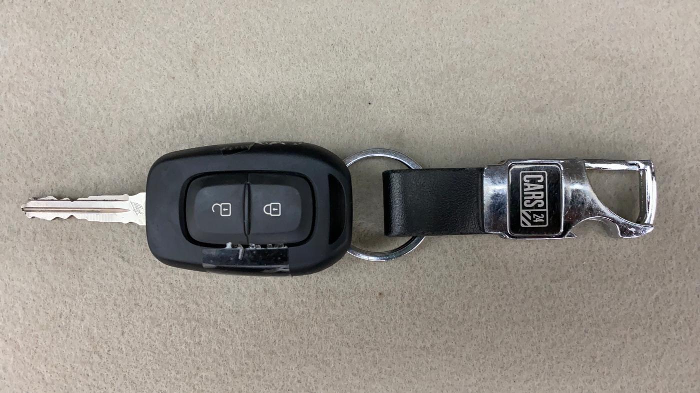2019 Renault Duster RXS CVT, Petrol, Automatic, 91,088 km, Key Close Up