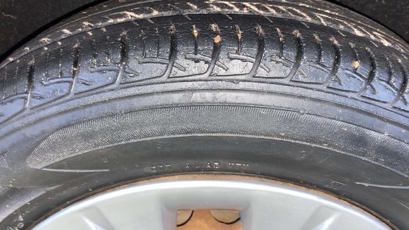 2018 Maruti Baleno DELTA PETROL 1.2, Petrol, Manual, 90,283 km, Left Rear Tyre Tread
