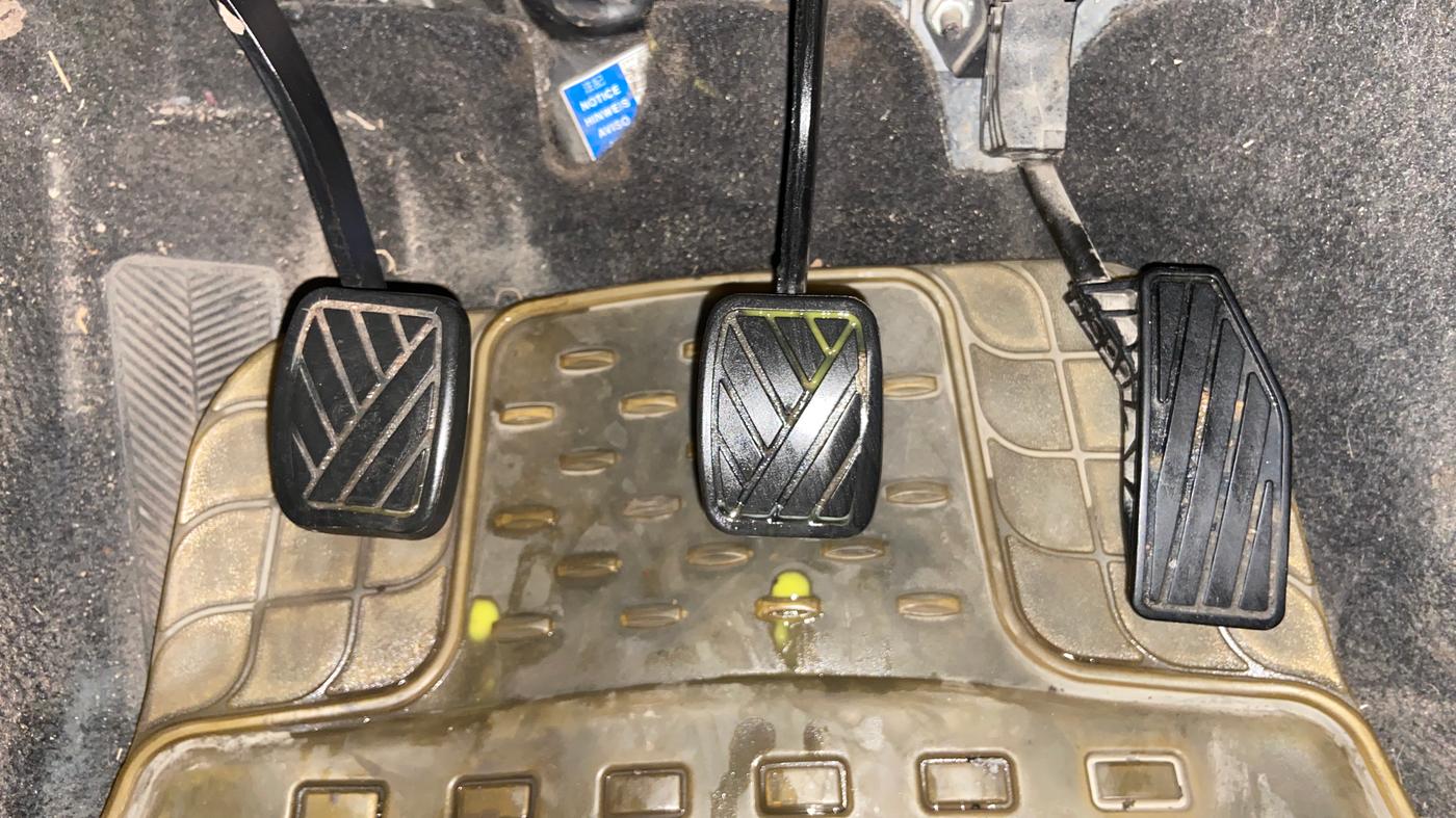 2018 Maruti Baleno DELTA PETROL 1.2, Petrol, Manual, 90,283 km, Pedals