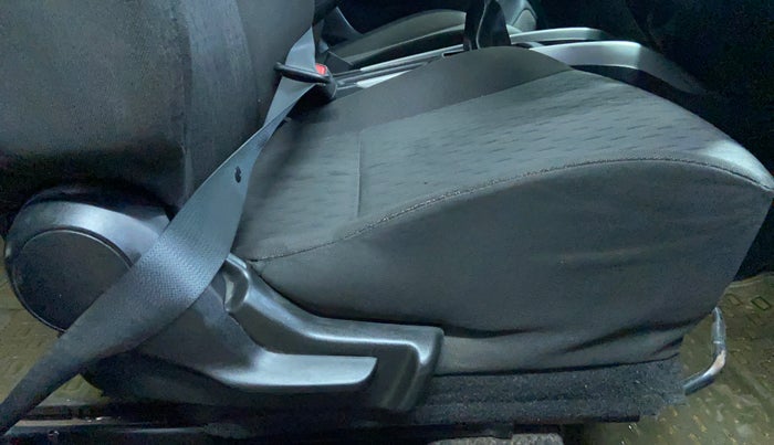 2018 Maruti Baleno DELTA PETROL 1.2, Petrol, Manual, 90,245 km, Driver Side Adjustment Panel