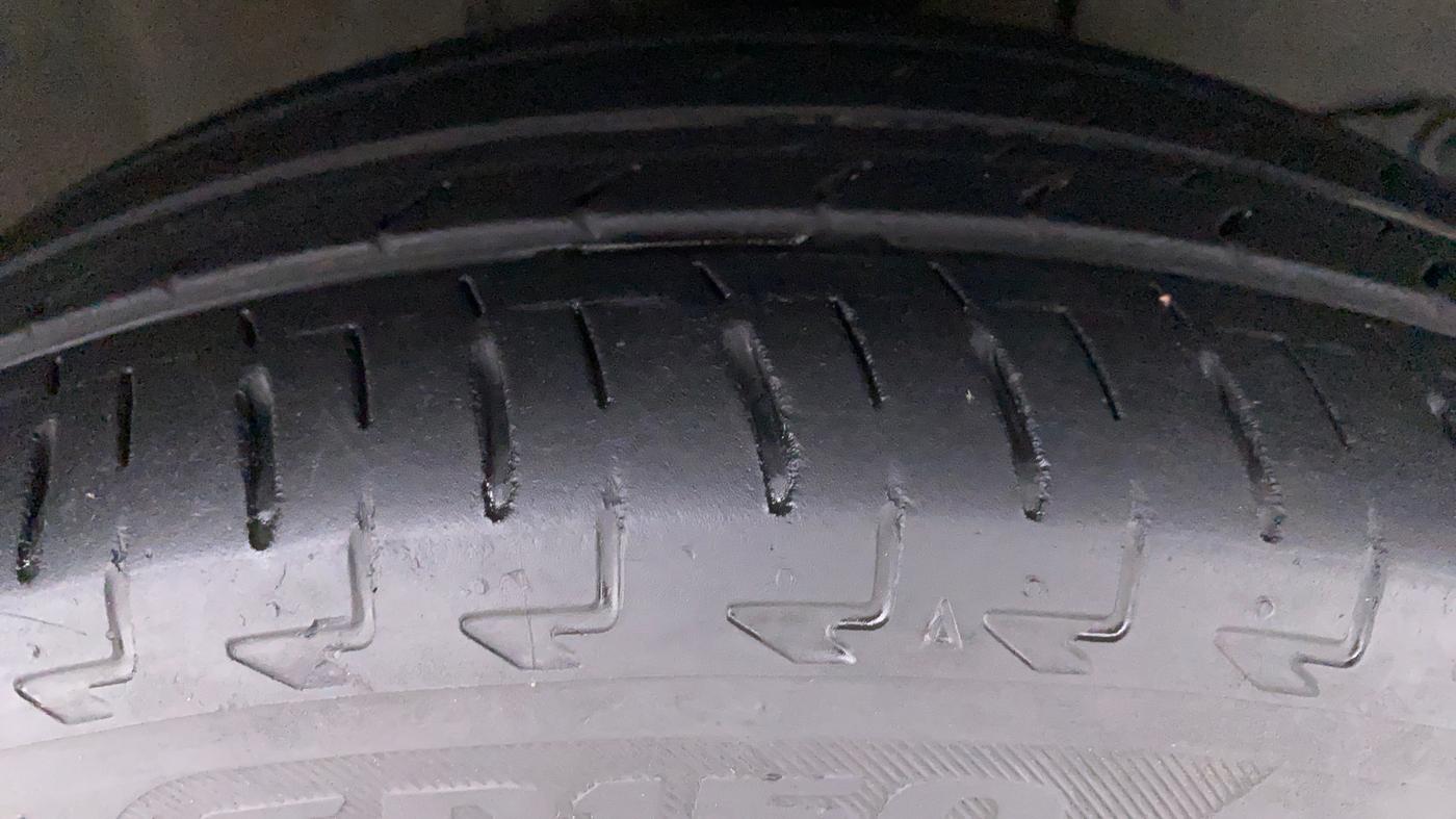 2010 Honda City S MT PETROL, Petrol, Manual, 71,247 km, Right Front Tyre Tread