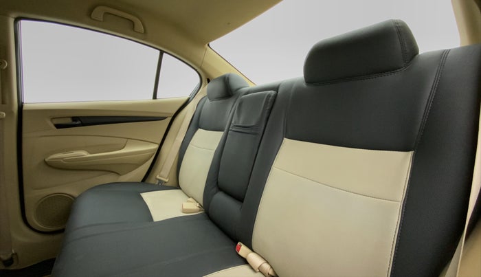 2010 Honda City S MT PETROL, Petrol, Manual, 71,247 km, Right Side Rear Door Cabin