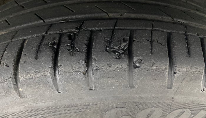 2021 MG HECTOR SHARP 1.5 PETROL CVT, Petrol, Automatic, 45,108 km, Right Front Tyre Tread