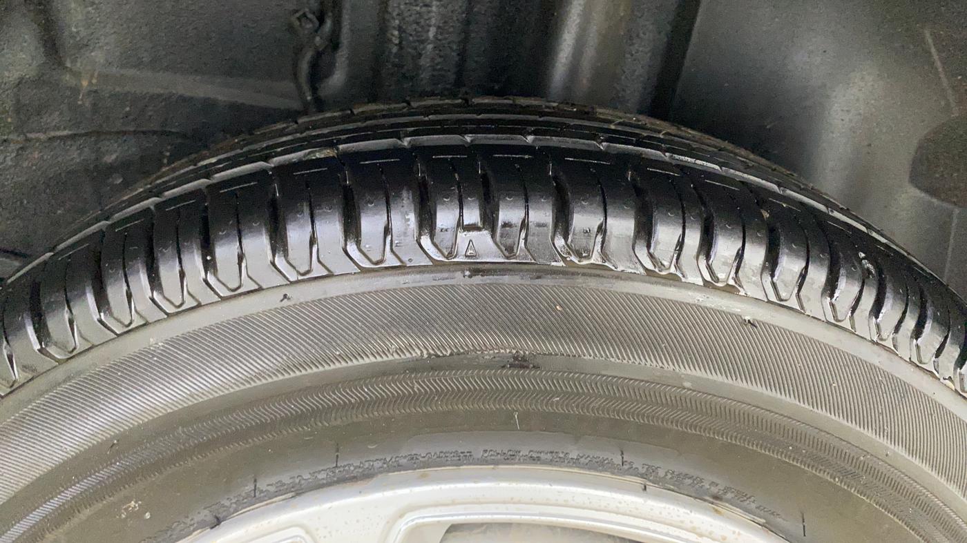 2020 Tata ALTROZ XE PETROL, Petrol, Manual, 48,591 km, Left Rear Tyre Tread