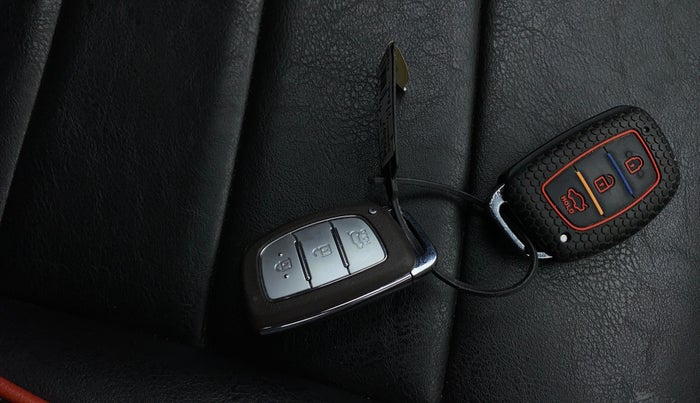 2017 Hyundai i20 Active 1.2 SX, Petrol, Manual, 77,809 km, Key Close Up