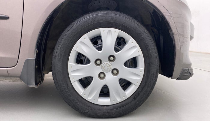 2012 Honda Brio S MT, Petrol, Manual, 40,503 km, Right Front Wheel