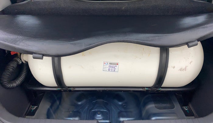 2022 Hyundai GRAND I10 NIOS SPORTZ 1.2 KAPPA VTVT CNG, CNG, Manual, 64,074 km, Boot Inside