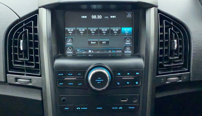 2017 Mahindra XUV500 W10 AT, Diesel, Automatic, 63,598 km, Infotainment System