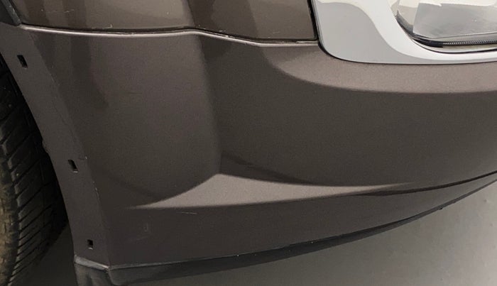 2017 Mahindra XUV500 W10 AT, Diesel, Automatic, 63,598 km, Front bumper - Bumper cladding minor damage/missing