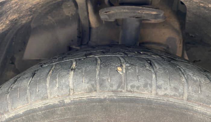 2023 Tata NEXON XZ PLUS PETROL SUNROOF, Petrol, Manual, 65,665 km, Left Front Tyre Tread