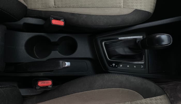 2018 Hyundai Elite i20 ASTA 1.2  CVT, Petrol, Automatic, 67,342 km, Gear Lever