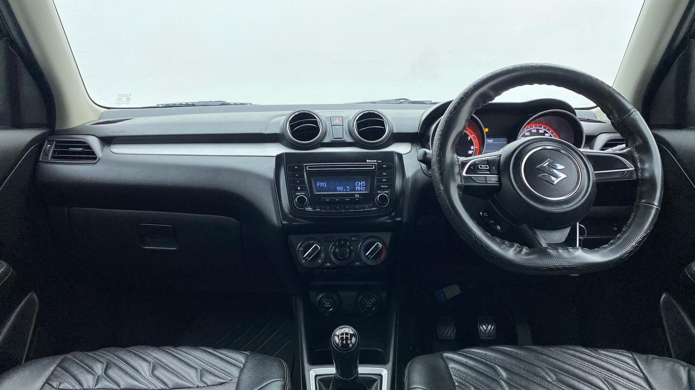 2019 Maruti Swift VXI D, Petrol, Manual, 21,390 km, Dashboard