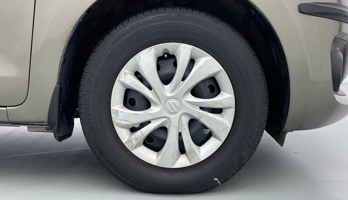 2019 Maruti Swift VXI D, Petrol, Manual, 21,390 km, Right Front Wheel