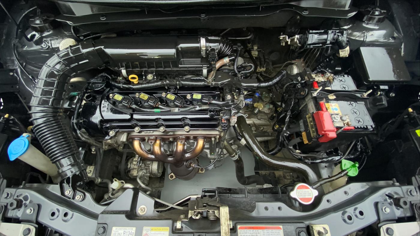 2019 Maruti Swift VXI D, Petrol, Manual, 21,390 km, Open Bonet