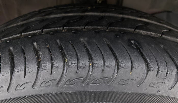 2018 Honda Amaze 1.2 V CVT I VTEC, Petrol, Automatic, 25,892 km, Right Front Tyre Tread