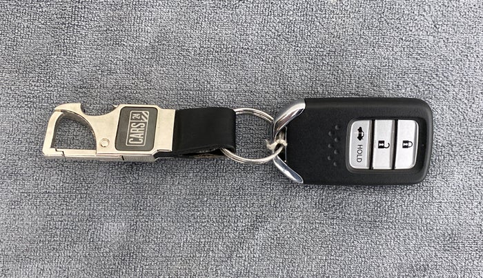 2018 Honda Amaze 1.2 V CVT I VTEC, Petrol, Automatic, 25,892 km, Key Close-up