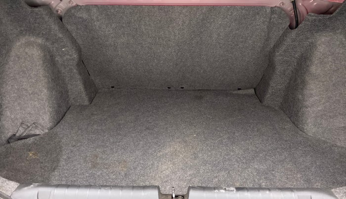 2018 Honda Amaze 1.2 V CVT I VTEC, Petrol, Automatic, 25,892 km, Boot Inside View