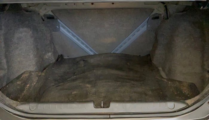 2020 Honda Amaze 1.2L I-VTEC S, Petrol, Manual, 1,02,456 km, Boot Inside