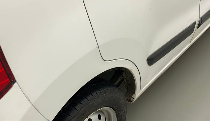 2013 Maruti Wagon R 1.0 LXI, Petrol, Manual, 47,038 km, Right quarter panel - Minor scratches