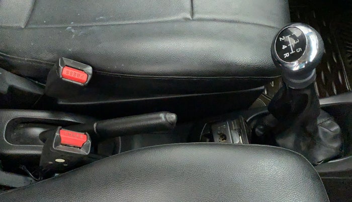 2013 Maruti Wagon R 1.0 LXI, Petrol, Manual, 47,038 km, Gear Lever