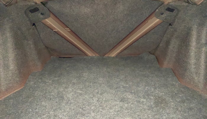 2013 Honda Amaze 1.5L I-DTEC S, Diesel, Manual, 67,162 km, Boot Inside