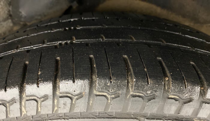 2011 Hyundai i10 MAGNA 1.2 KAPPA2, Petrol, Manual, 46,442 km, Left Rear Tyre Tread