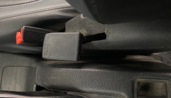 2018 Maruti Eeco 5 STR WITH A/C+HTR, Petrol, Manual, 38,080 km, Driver Side Adjustment Panel