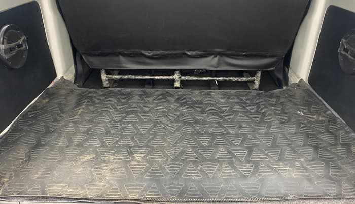 2018 Maruti Eeco 5 STR WITH A/C+HTR, Petrol, Manual, 38,080 km, Boot Inside
