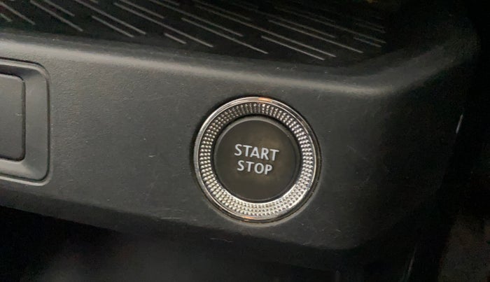 2021 Renault Kiger RXT AMT, Petrol, Automatic, 40,204 km, Keyless Start/ Stop Button