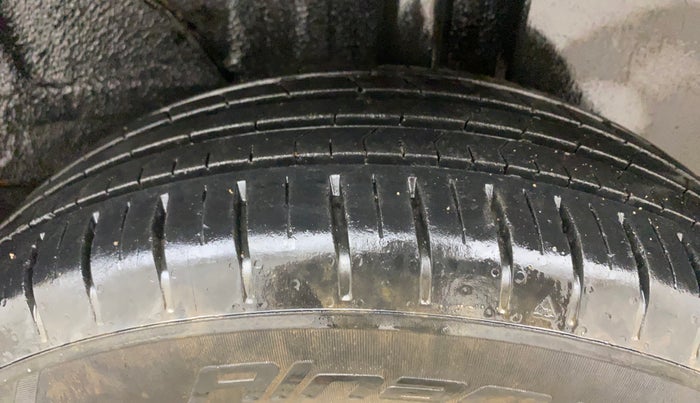 2022 Tata PUNCH ACCOMPLISHED MT, Petrol, Manual, 39,968 km, Left Rear Tyre Tread