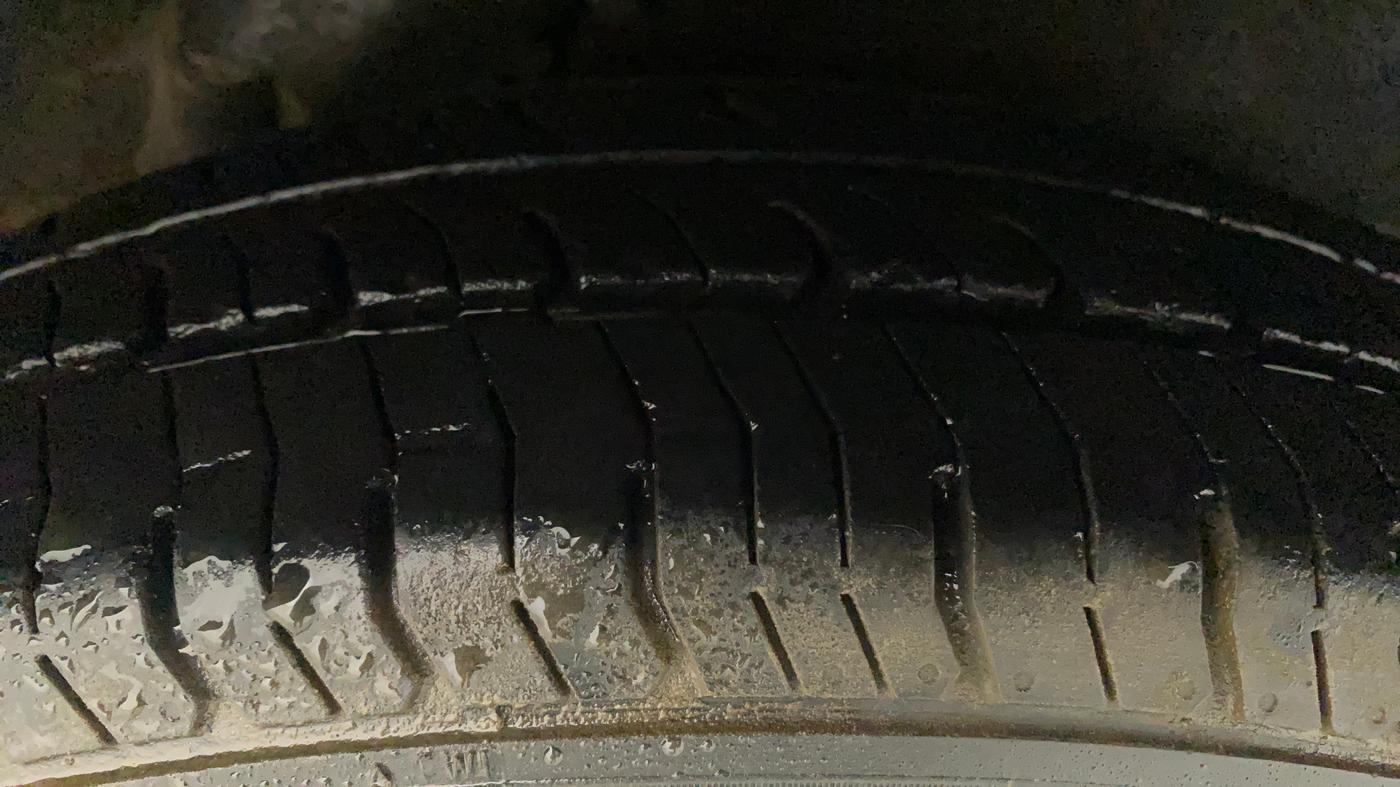 2016 Hyundai i10 MAGNA 1.1, Petrol, Manual, 75,908 km, Left Rear Tyre Tread