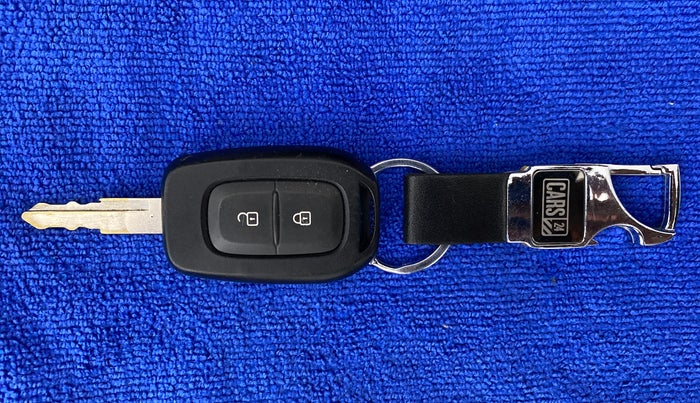 2020 Renault Kwid RXT 1.0 AMT (O), Petrol, Automatic, 9,556 km, Key Close Up