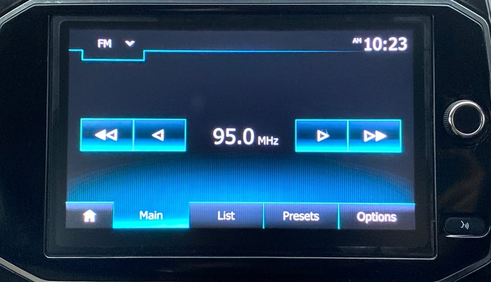 2020 Renault Kwid RXT 1.0 AMT (O), Petrol, Automatic, 9,556 km, Infotainment System