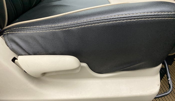 2020 Maruti Celerio ZXI D, Petrol, Manual, 28,997 km, Driver Side Adjustment Panel