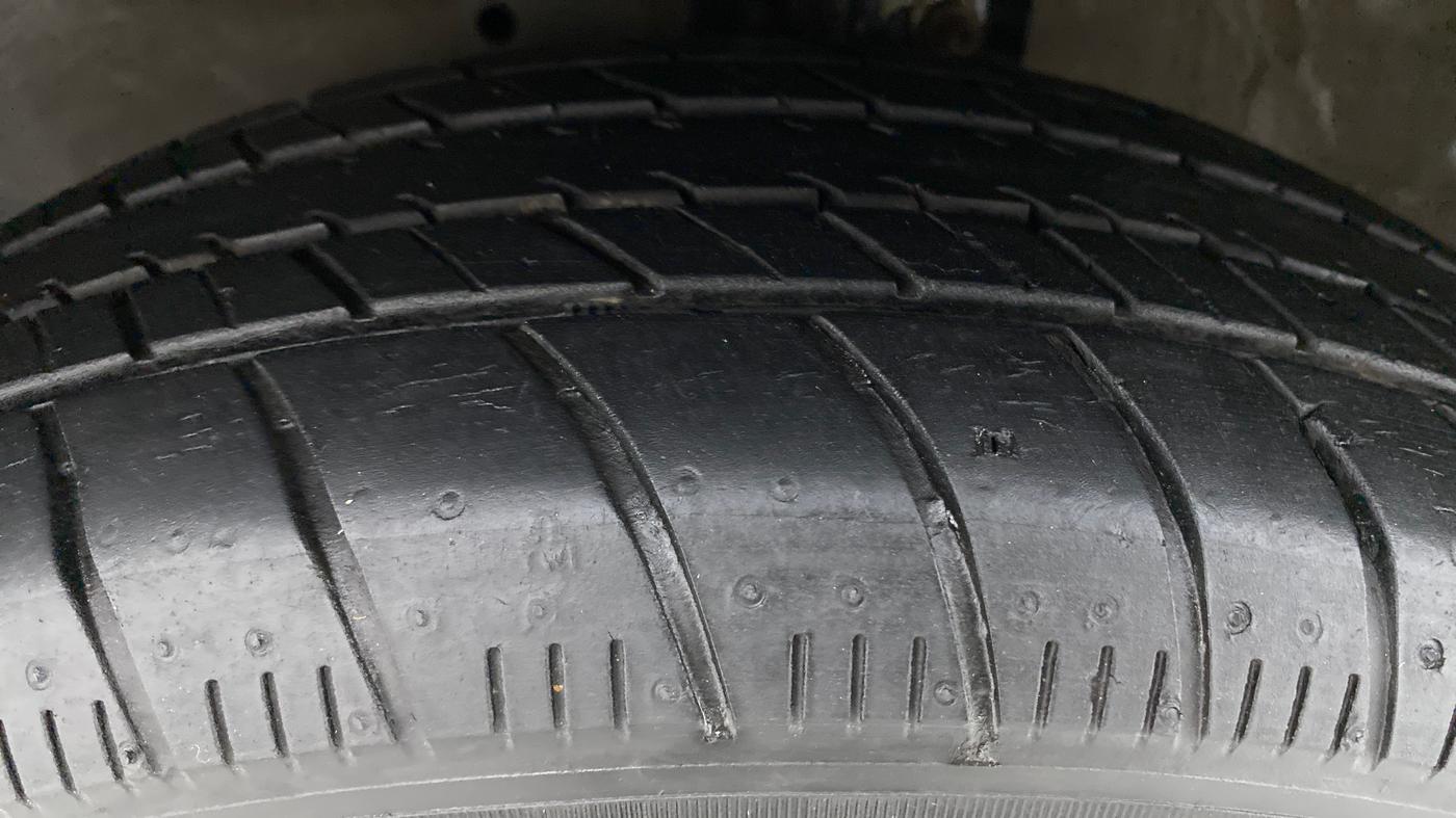 2020 Maruti Celerio ZXI D, Petrol, Manual, 28,997 km, Left Front Tyre Tread