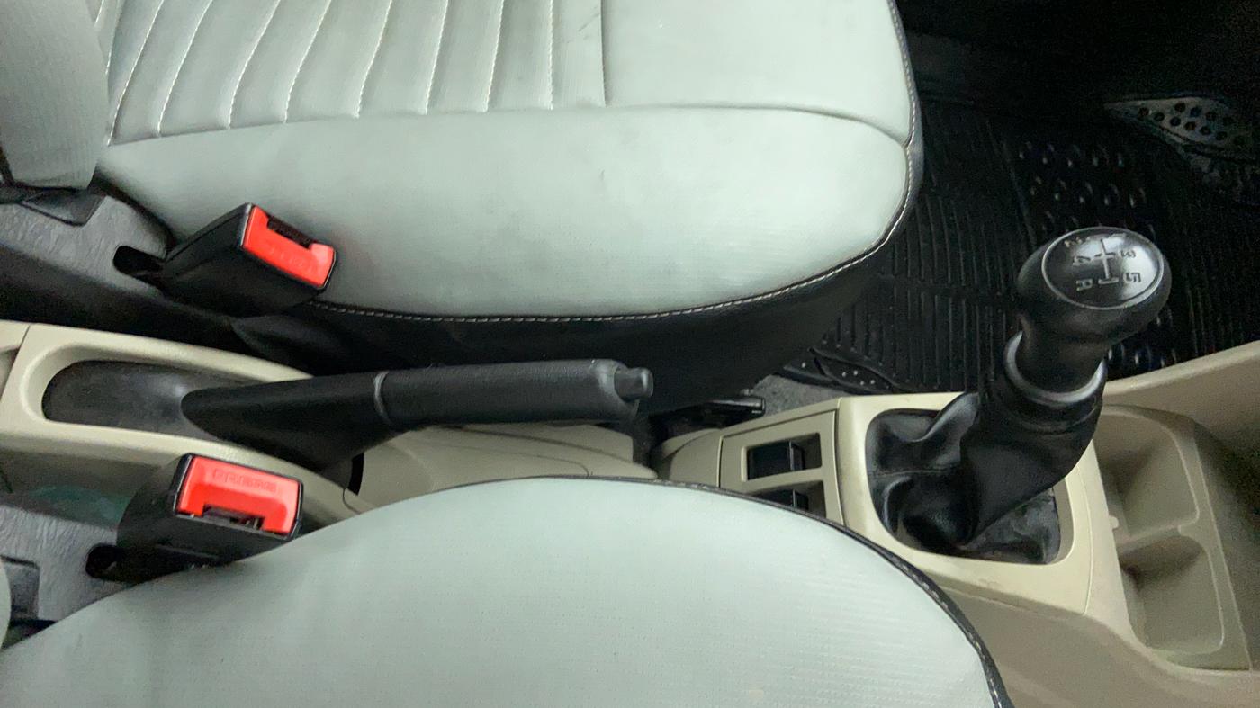 2020 Maruti Alto LXI, Petrol, Manual, 7,950 km, Gear Lever