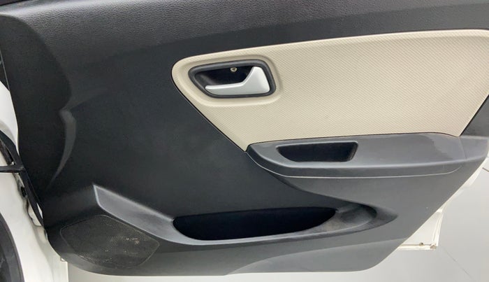 2020 Maruti Alto LXI, Petrol, Manual, 7,950 km, Driver Side Door Panels Control