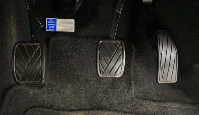 2017 Maruti IGNIS ALPHA 1.2, Petrol, Manual, 63,285 km, Pedals