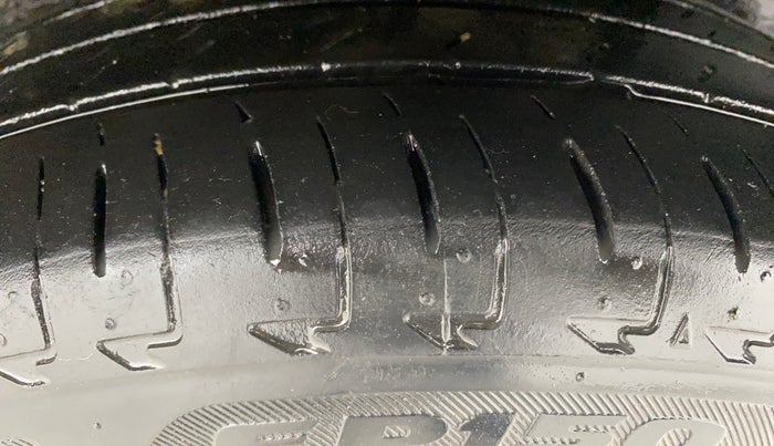 2017 Maruti IGNIS ALPHA 1.2, Petrol, Manual, 63,285 km, Left Rear Tyre Tread