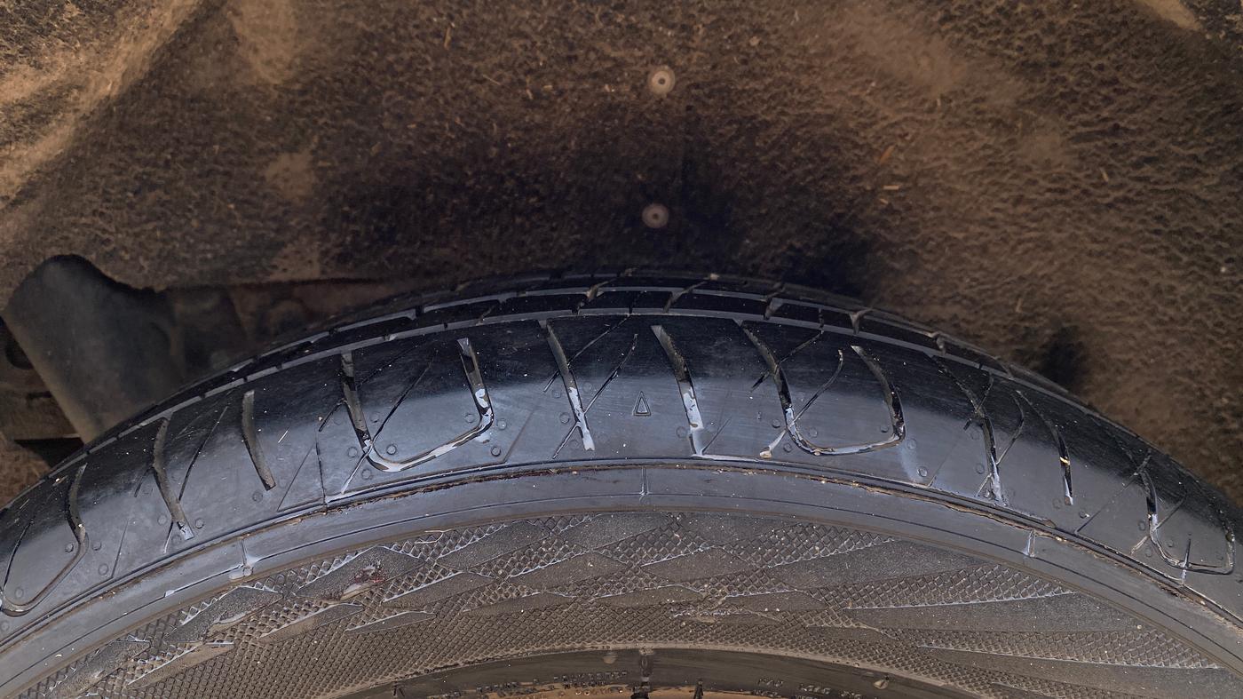 2018 Mahindra MARAZZO M8 7 STR, Diesel, Manual, 1,35,457 km, Right Rear Tyre Tread