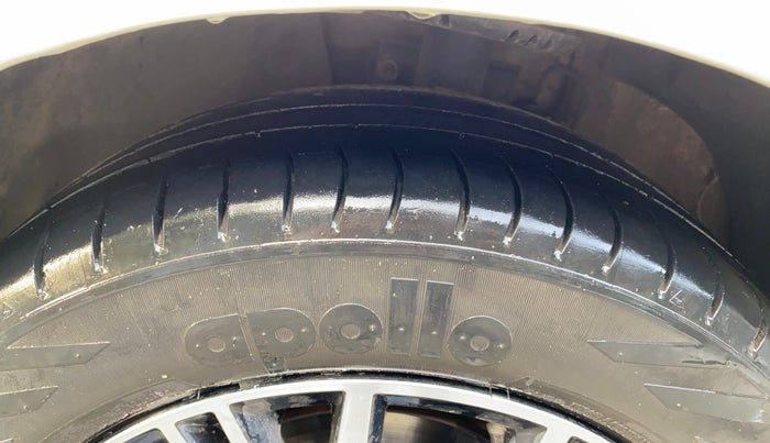 2020 Volkswagen Vento HIGHLINE 1.0L TSI AT, Petrol, Automatic, 93,038 km, Left Front Tyre Tread