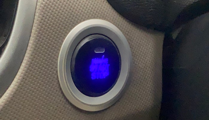 2017 Hyundai Creta SX PLUS 1.6 DIESEL, Diesel, Manual, 95,304 km, Keyless Start/ Stop Button