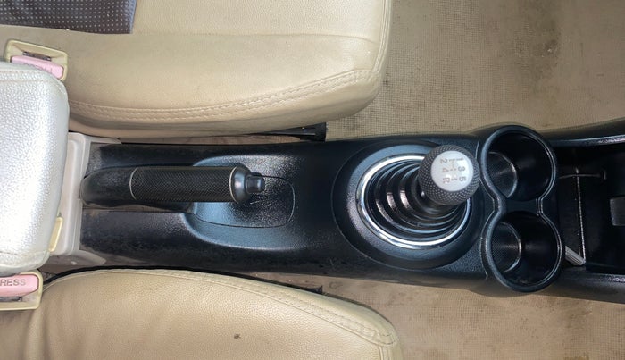 2015 Honda Amaze 1.2L I-VTEC S, Petrol, Manual, 81,143 km, Gear Lever