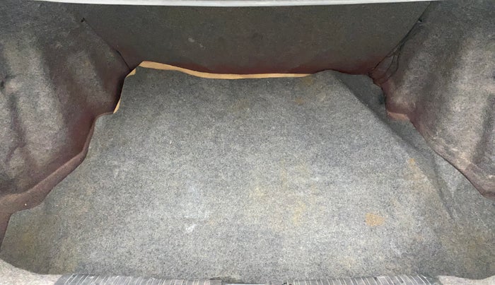 2015 Honda Amaze 1.2L I-VTEC S, Petrol, Manual, 81,143 km, Boot Inside