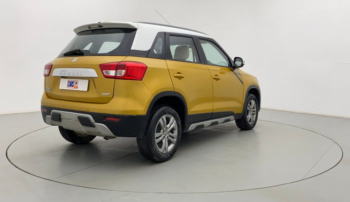 2016 Maruti Vitara Brezza ZDI PLUS DUAL TONE, Diesel, Manual, 26,090 km, Right Back Diagonal (45- Degree) View
