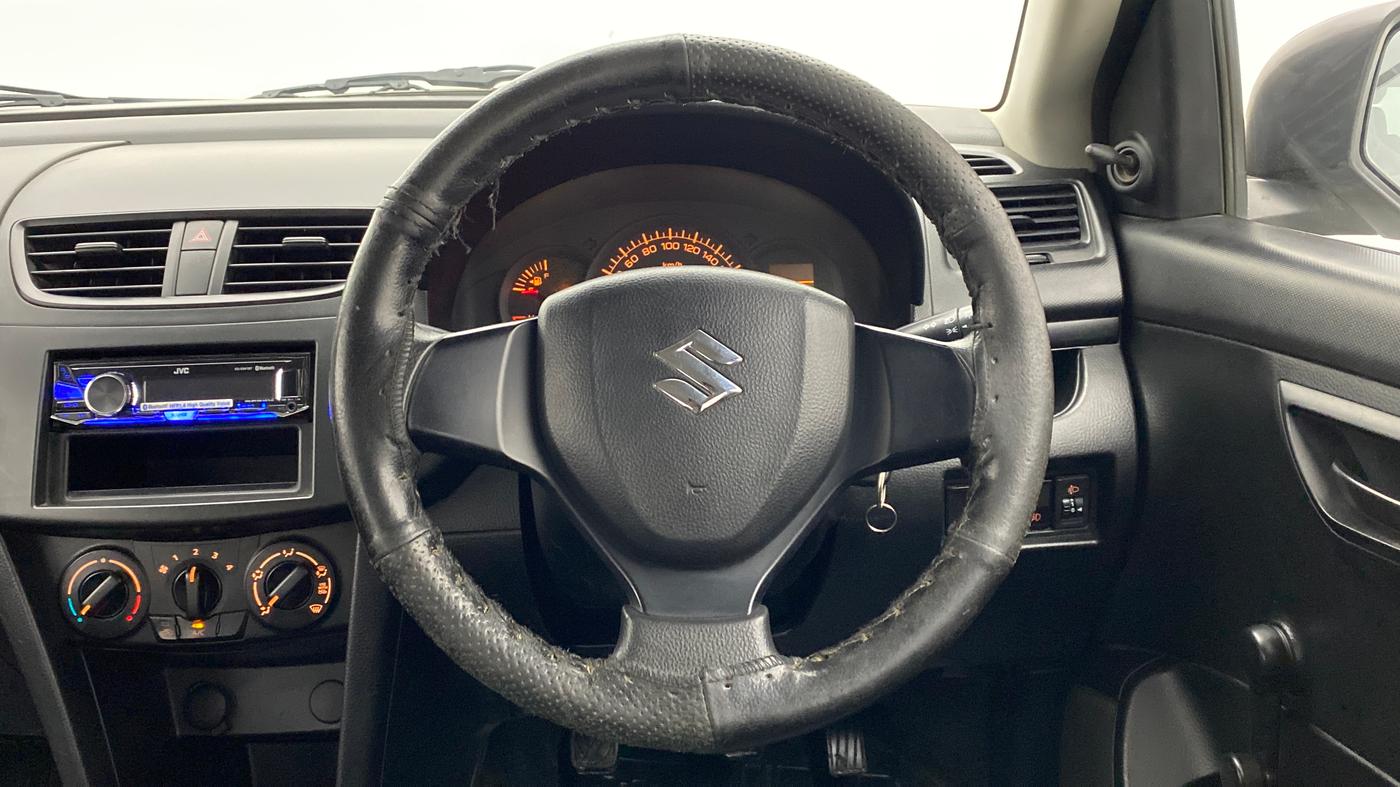 2012 Maruti Swift LXI, Petrol, Manual, 74,423 km, Steering Wheel Close Up