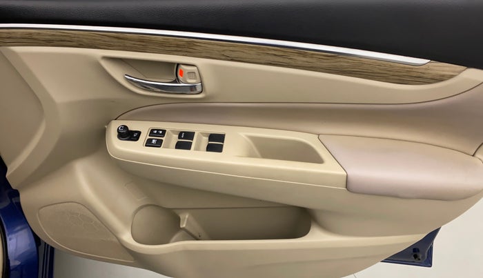 2019 Maruti Ciaz ALPHA 1.5 SHVS PETROL, Petrol, Manual, 57,623 km, Driver Side Door Panels Control