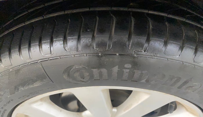 2022 MG ASTOR SMART 1.5 CVT, Petrol, Automatic, 37,645 km, Right Front Tyre Tread